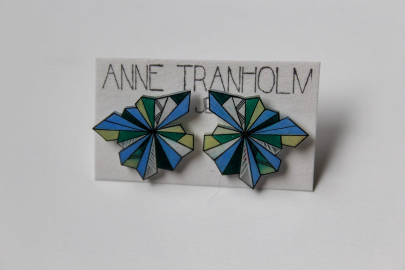 Geometric pinwheel earring